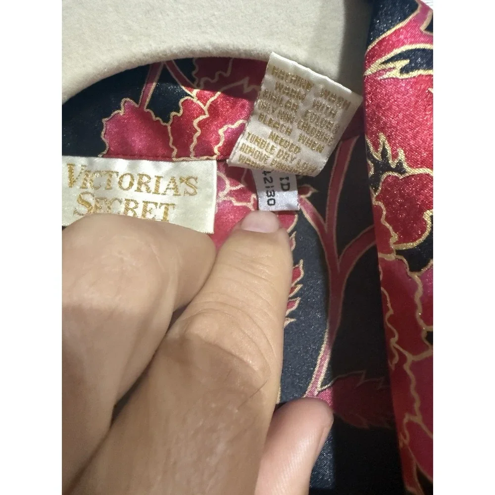 Vintage Gold Label Victoria Secret Button Down Red Floral Black Semisheer Sz M